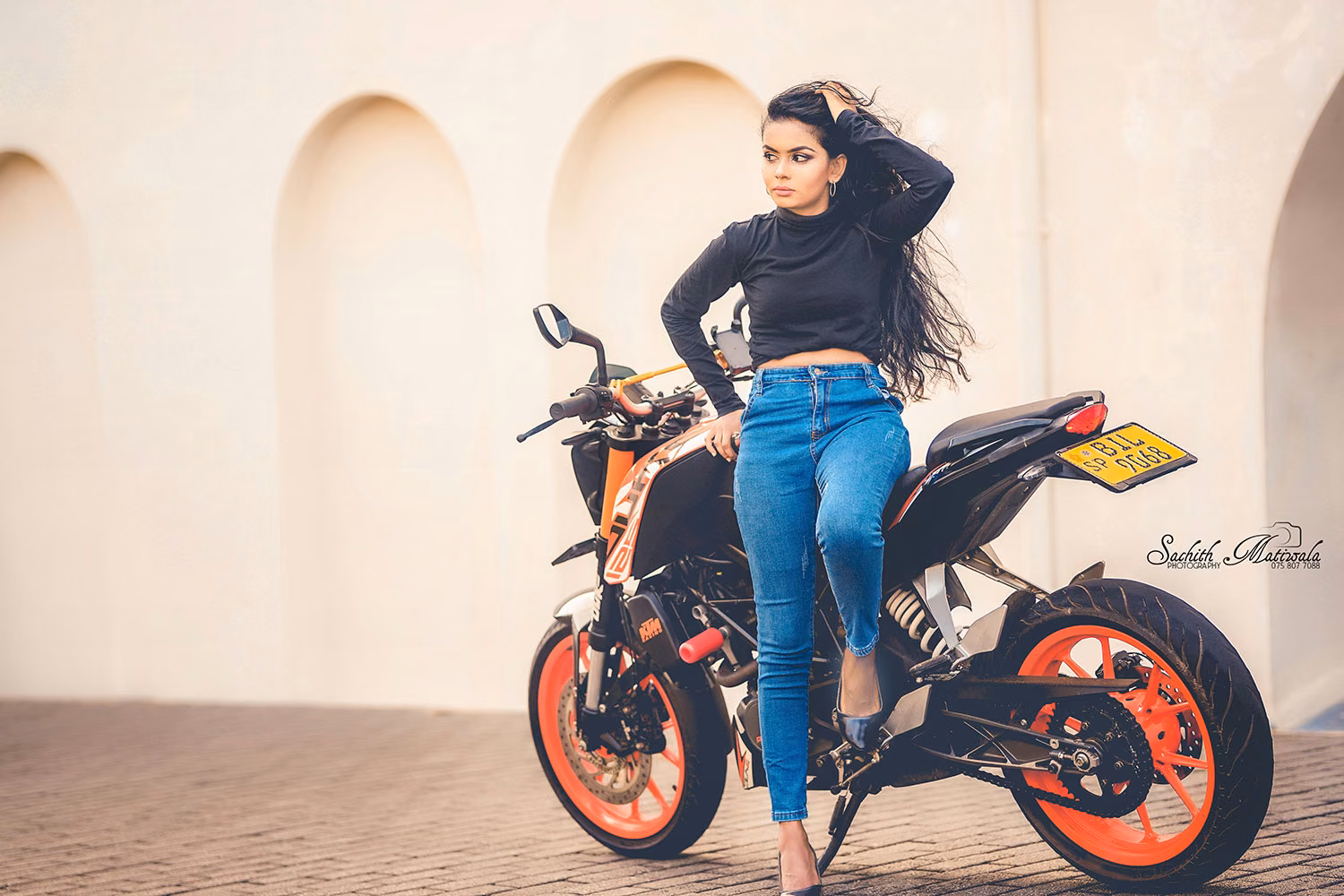 Sri Lankan girls photoshoot - Beautiful Sri Lankan model Dilsha fashion shoot in Colombo | YOU Magazine