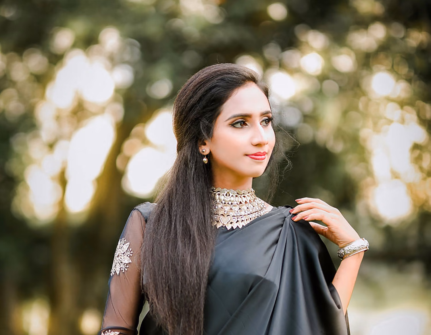 Sri Lanka glamour model Kithmi exclusive fashion photoshoot in Colombo outdoor studio - YOU Magazine