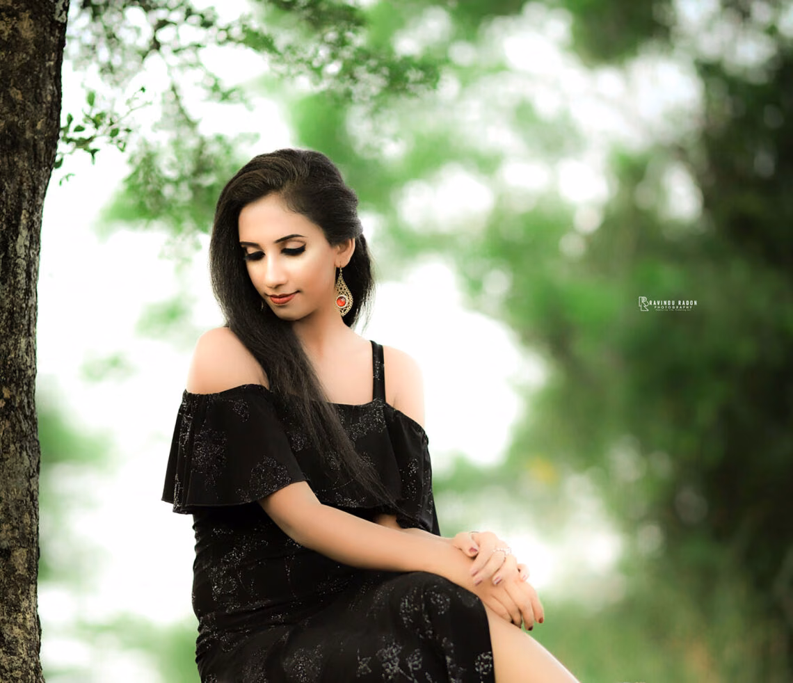 Sri Lanka glamour model Kavi exclusive fashion photoshoot in Colombo outdoor studio - YOU Magazine