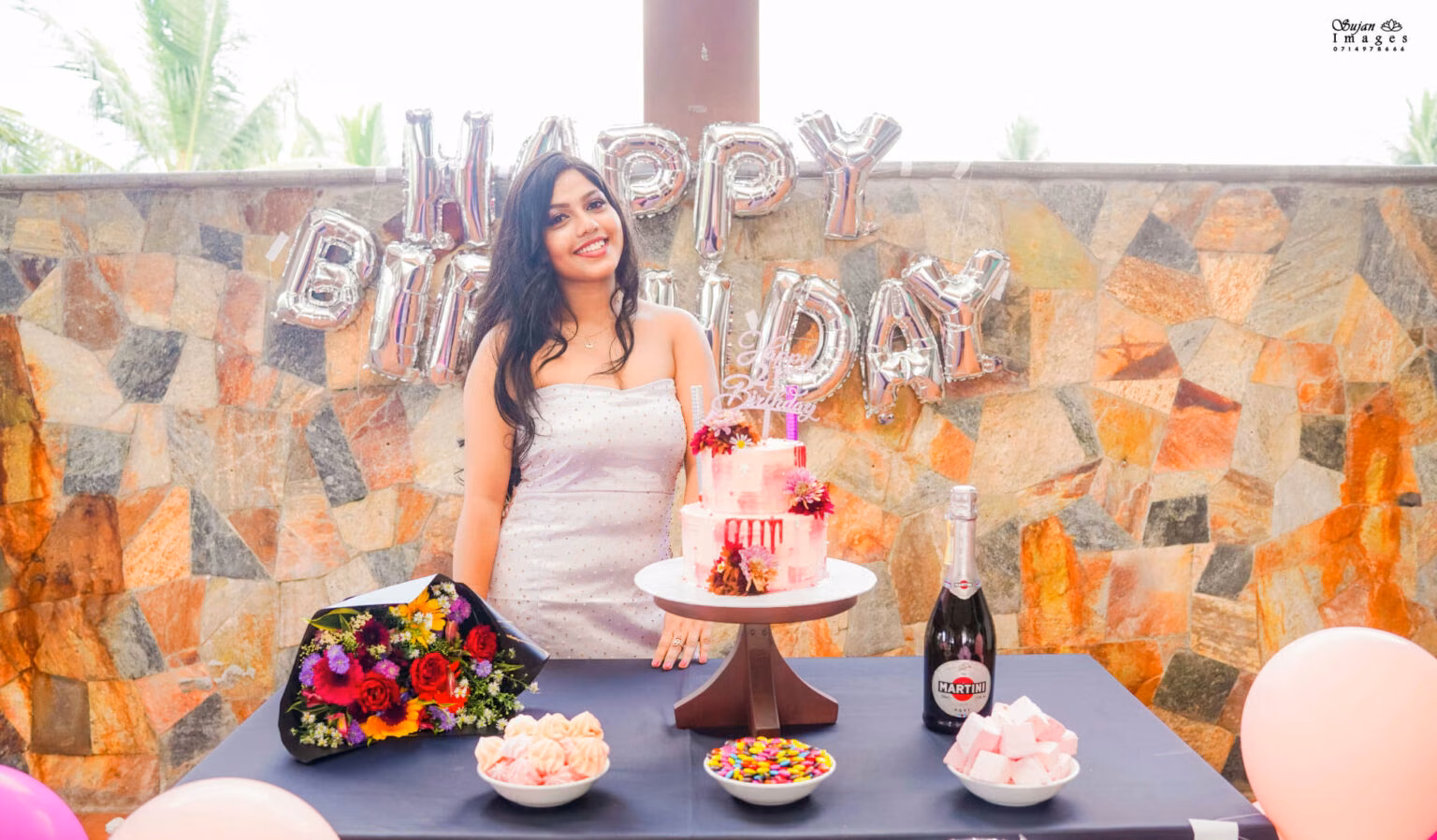 Live musical show concert photography in Sri Lanka crowd - Dilasha | 21st B’day | YOU Magazine