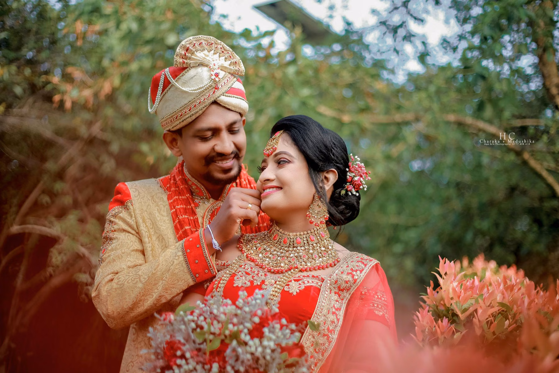 Sri Lankan bridal photoshoot - Beautiful Sri Lankan girl Charaka & Madushika wedding & preshoot | YOU Magazine LK