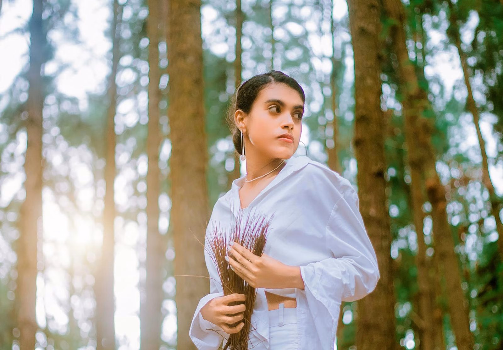 Sri Lanka glamour model Sachini exclusive fashion photoshoot in Colombo outdoor studio - YOU Magazine