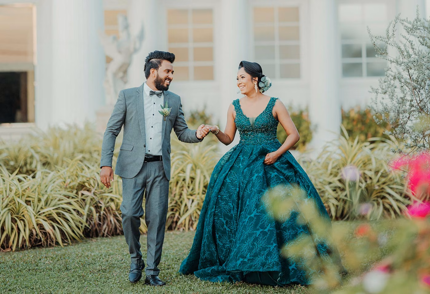 Sri Lankan bridal photoshoot - Beautiful Sri Lankan girl Thisari & Gihan wedding & preshoot | YOU Magazine LK