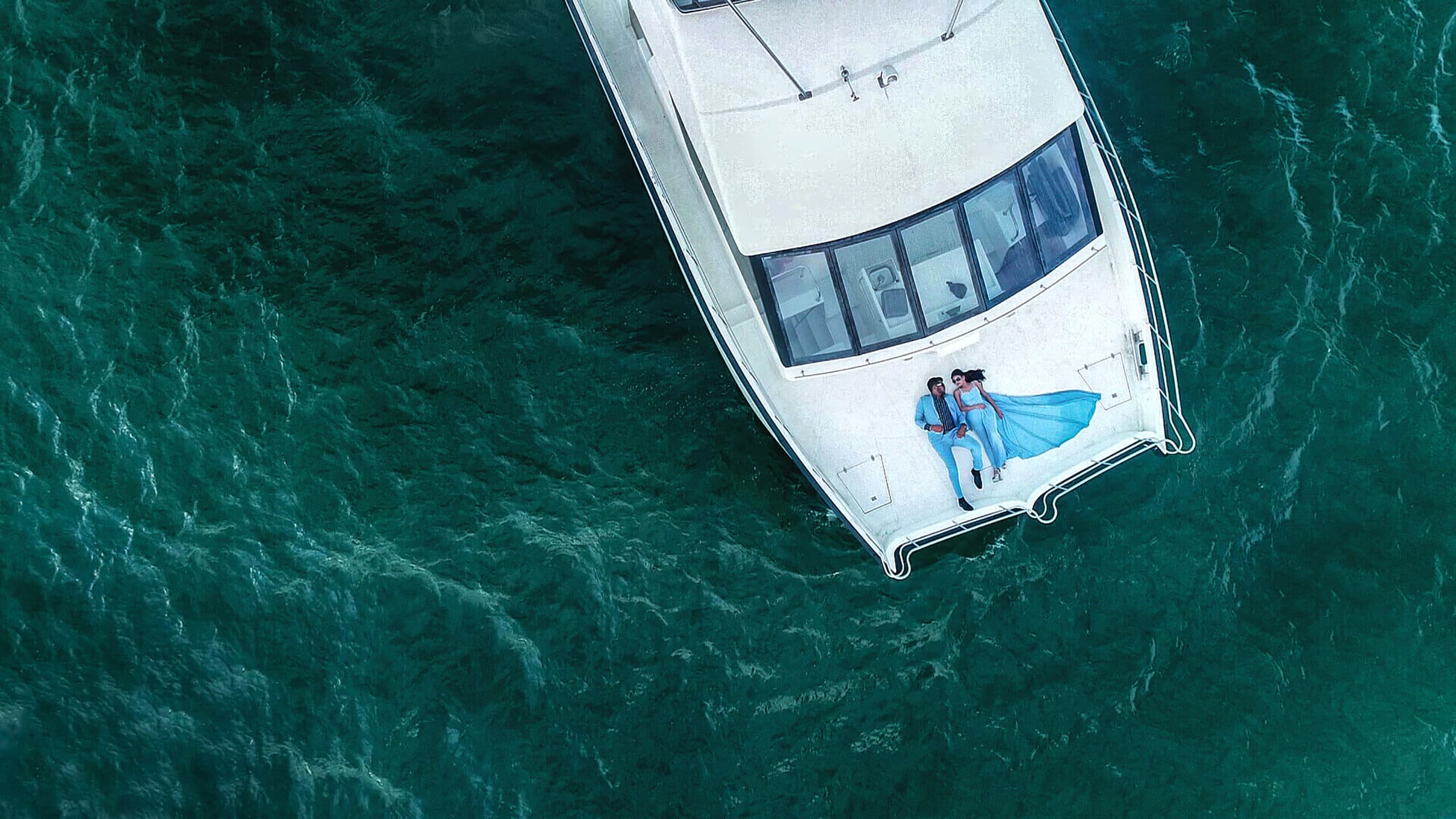 A super yacht, a super preshoot