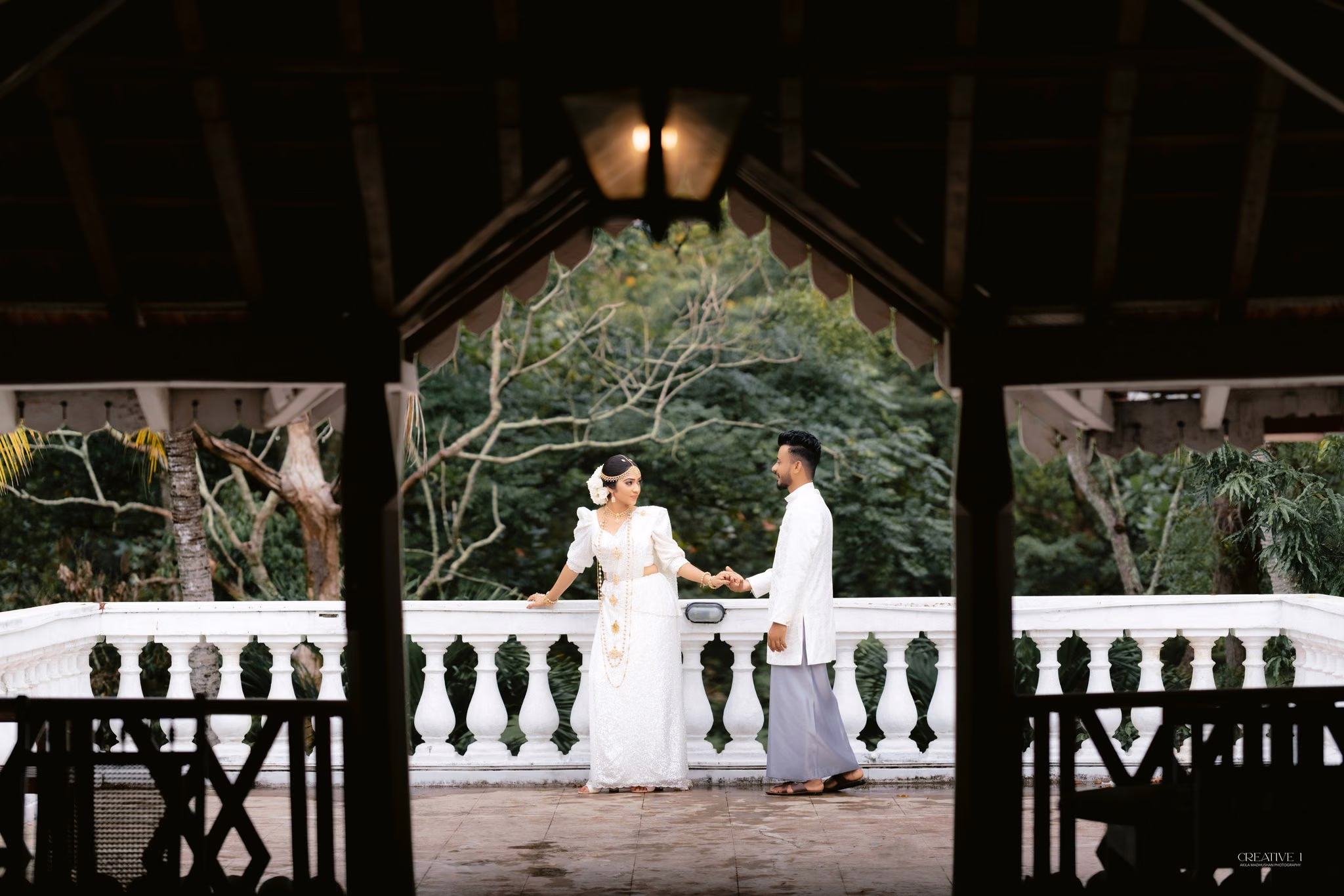 Sri Lankan bridal photoshoot - Beautiful Sri Lankan girl Nilu & Janith wedding & preshoot | YOU Magazine LK