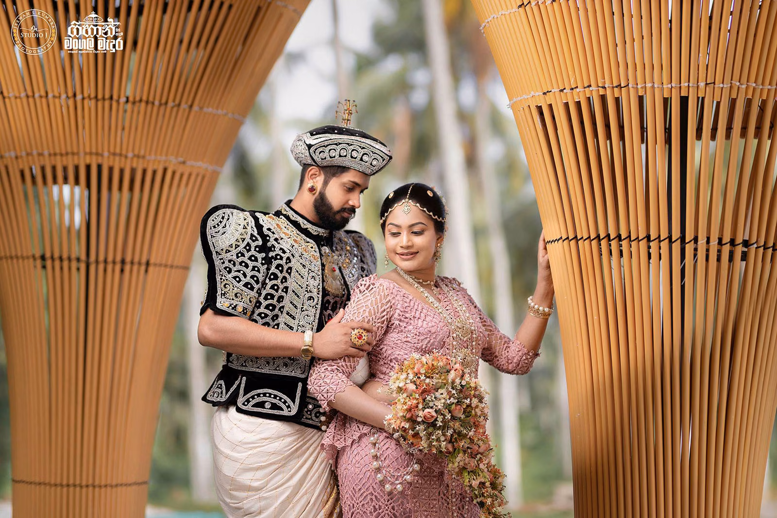 Sri Lankan wedding & bridal photoshoot Aishu & Lahiru - Romantic couple photography | YOU Magazine LK