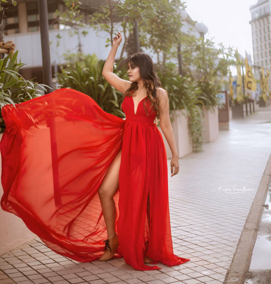Sri Lankan model Thilini photoshoot - Trending Sri Lankan girls fashion & glamour shoot | YOU Magazine