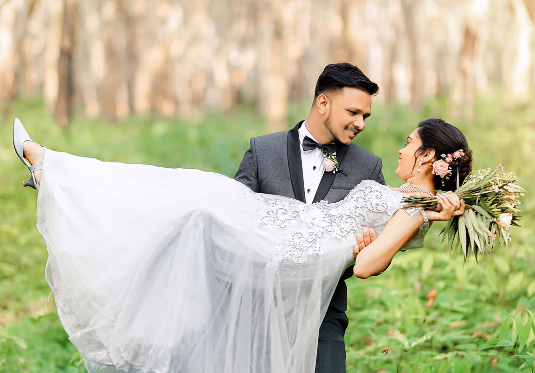 Kandyan bridal photoshoot & wedding album Madhubhashini & Achintha - YOU Magazine Sri Lanka