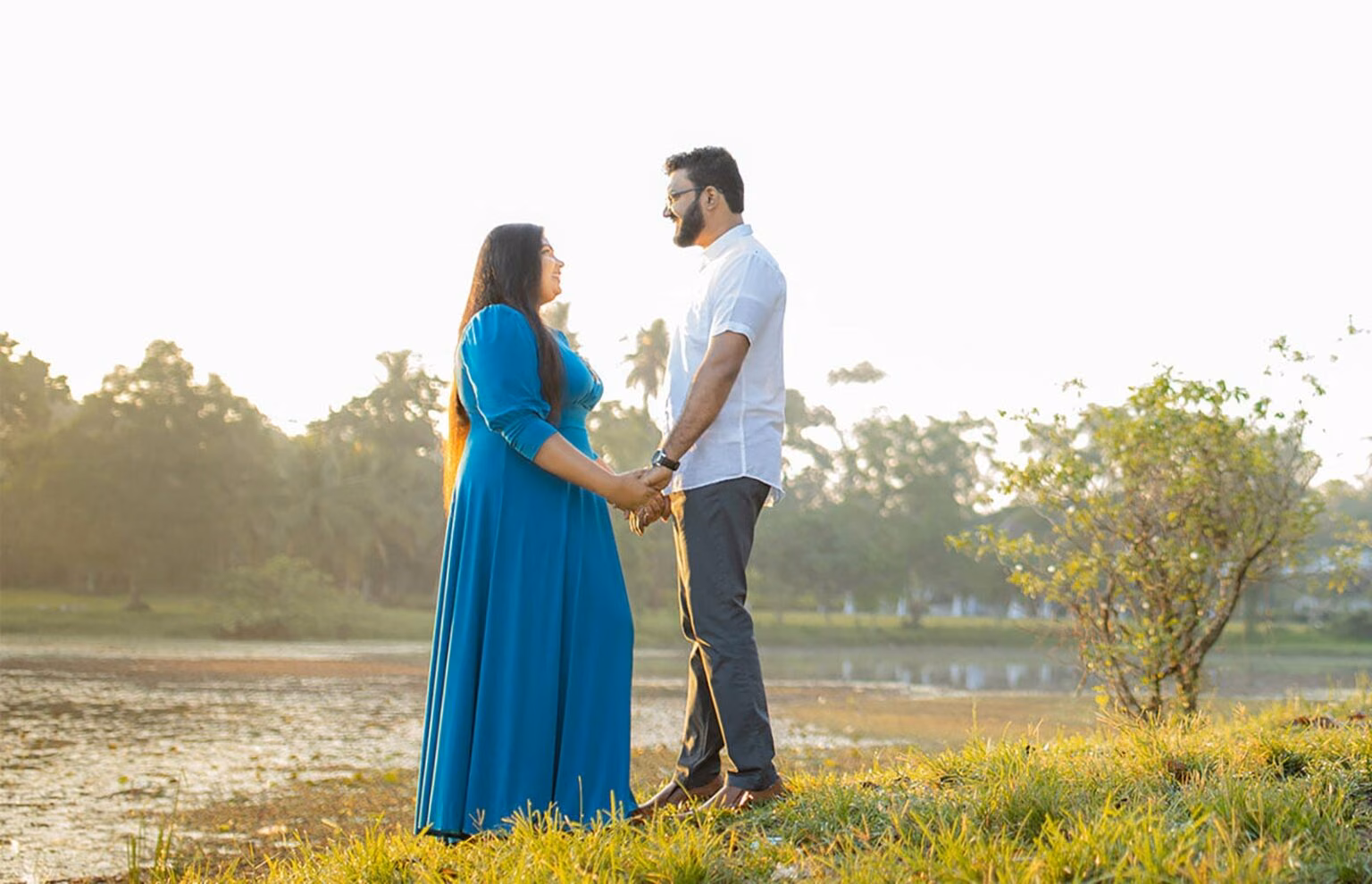 Sri Lankan bridal photoshoot - Beautiful Sri Lankan girl Wathsala & Shanaka wedding & preshoot | YOU Magazine LK