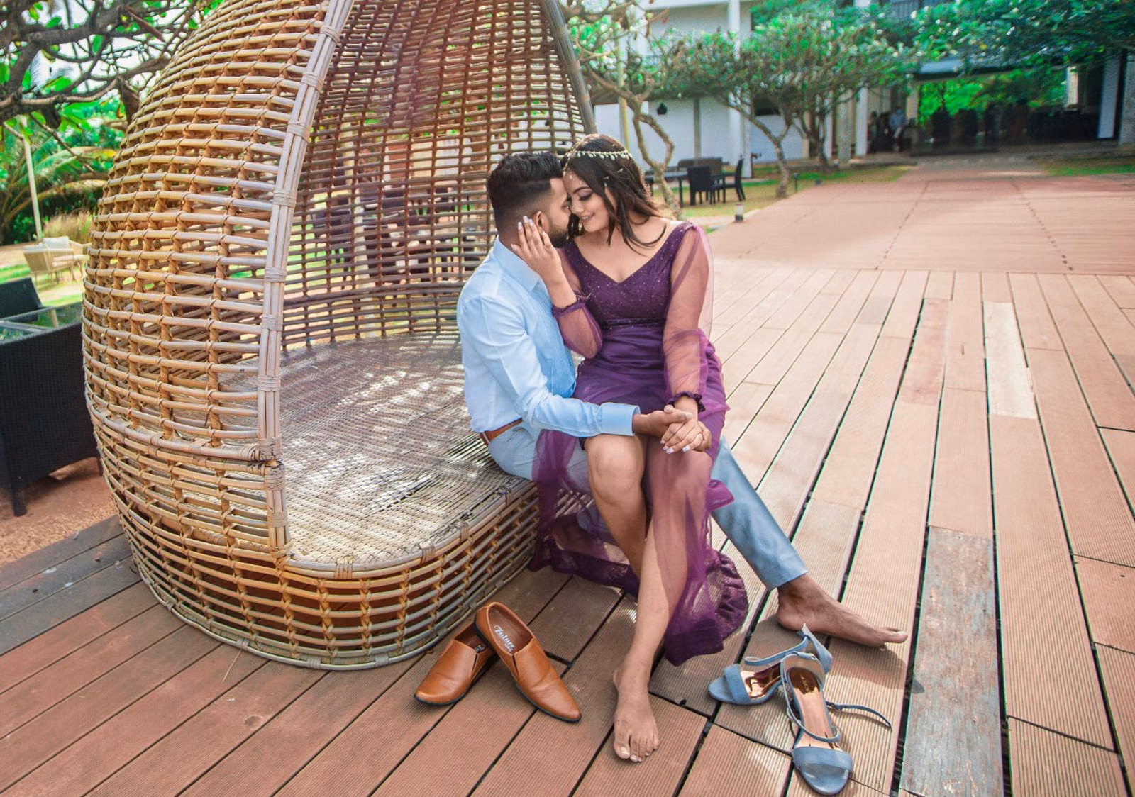 Sri Lankan wedding & bridal photoshoot Dilsha & Janith - Romantic couple photography | YOU Magazine LK