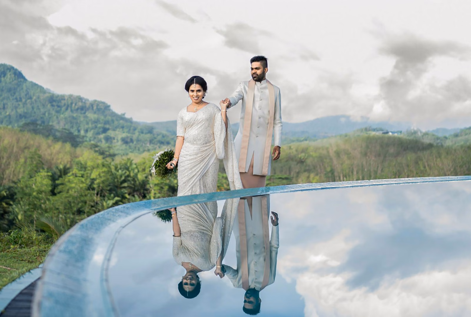 Sri Lankan wedding & bridal photoshoot Hashara & Venuka - Romantic couple photography | YOU Magazine LK