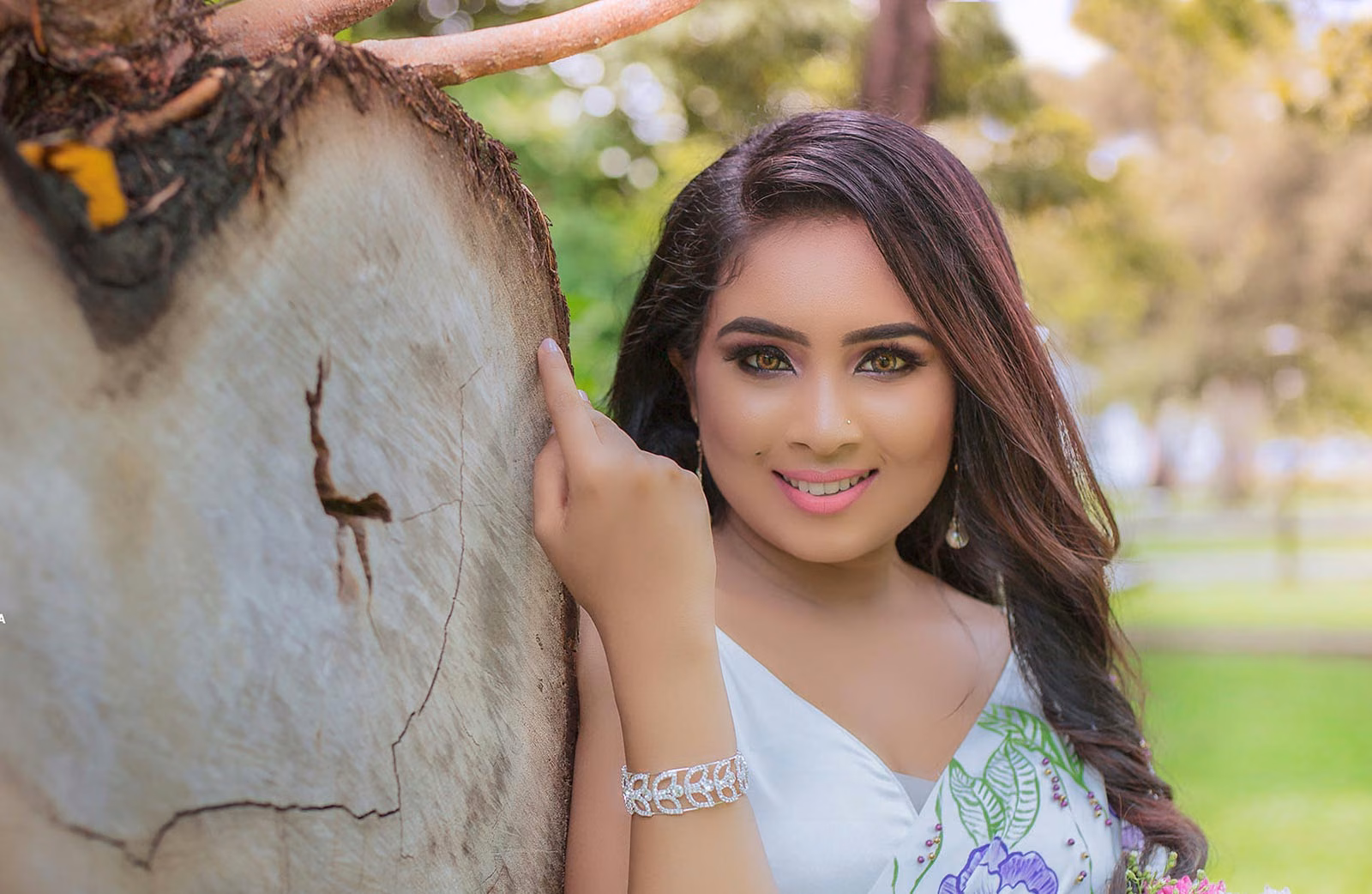 Sri Lankan model Wasana photoshoot - Trending Sri Lankan girls fashion & glamour shoot | YOU Magazine